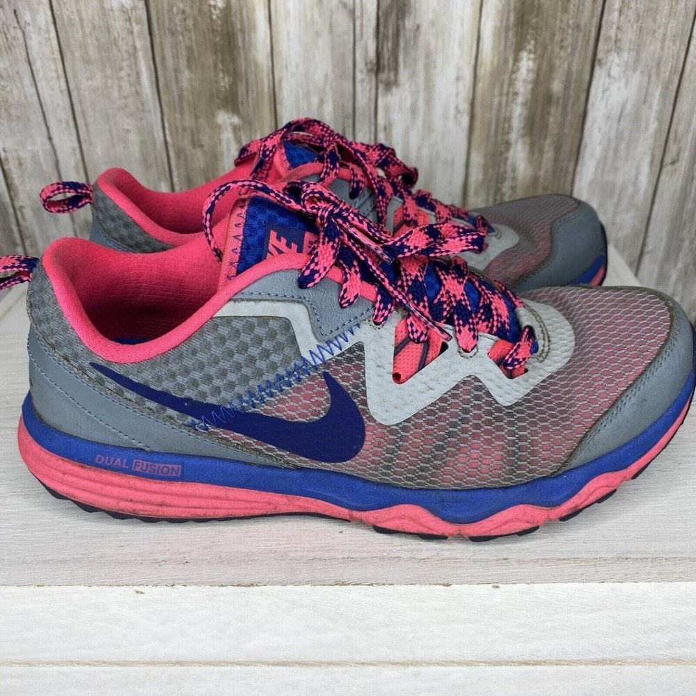 Nike Womens Dual Fusion Trail Running Shoes 2014 Gray Pink Mesh Size 7.5